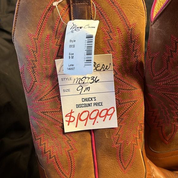 Macie Bean Boots, Size 9 - Picture 4 of 4